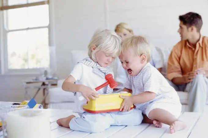 Élever un petit homme gourmand