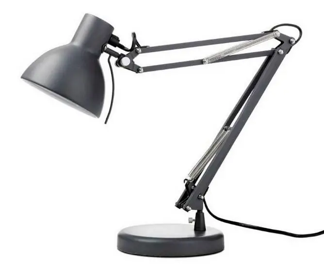 Paano pumili ng desk lamp para sa isang mag-aaral